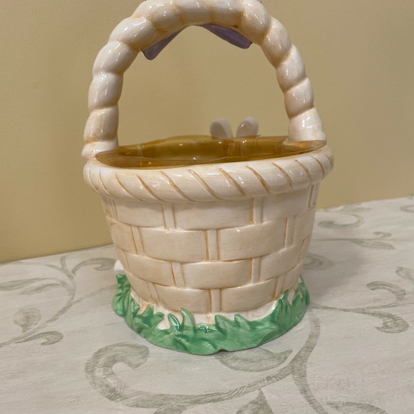 M&M’s CERAMIC BASKET - Picture 4 of 7